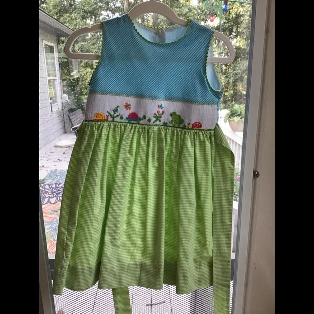 NWOT Anavini I girls smocked summer dress size 4T